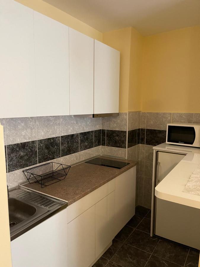 Trident Apartments 2 Nis Luaran gambar